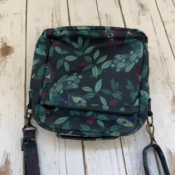 Lug Crossbody Ranger Crossbody Bag with Peacock Feather Print - Picture 6 of 11